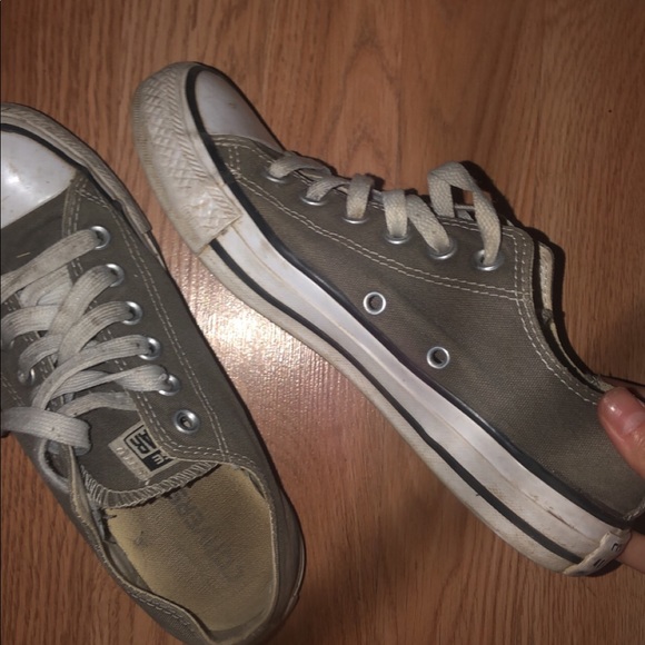 Converse - Picture 2 of 2